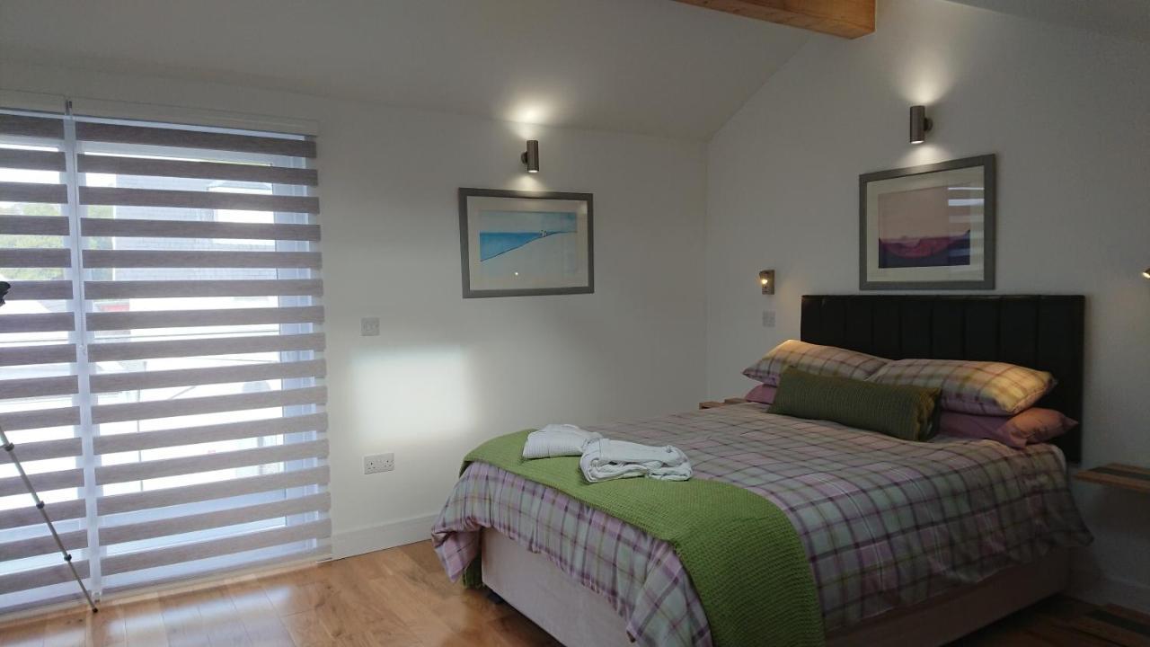 Sea Breezes Villa Оубън Екстериор снимка